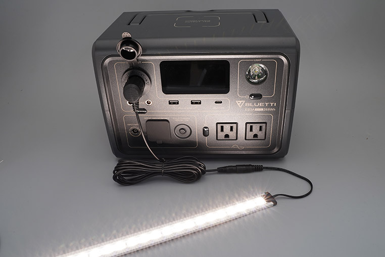 ポータブル電源のシガーソケットからLEDテープライトの電源を取る場合の接続方法