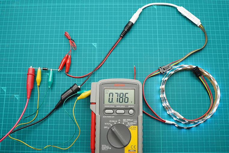 3アンペアの整流ダイオードを使ったときの電圧降下を測定