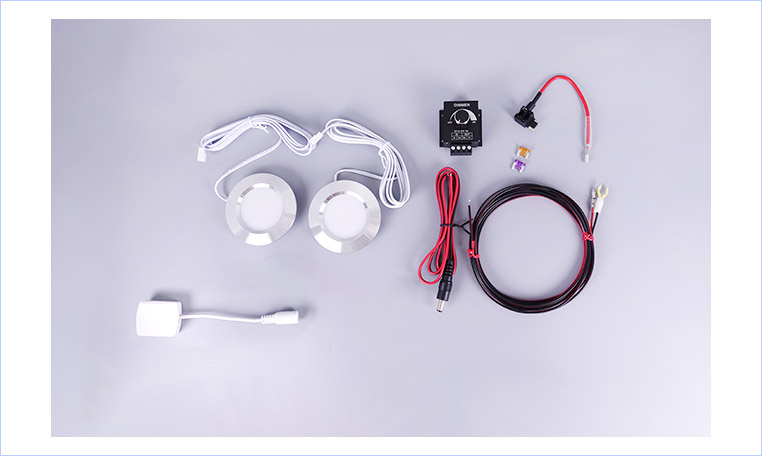 LEDダウンライトキット 200系ハイエース用 ライト数2個