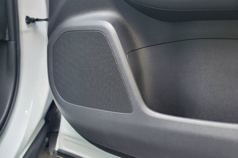 レクサスNXの純正ドアスピーカー