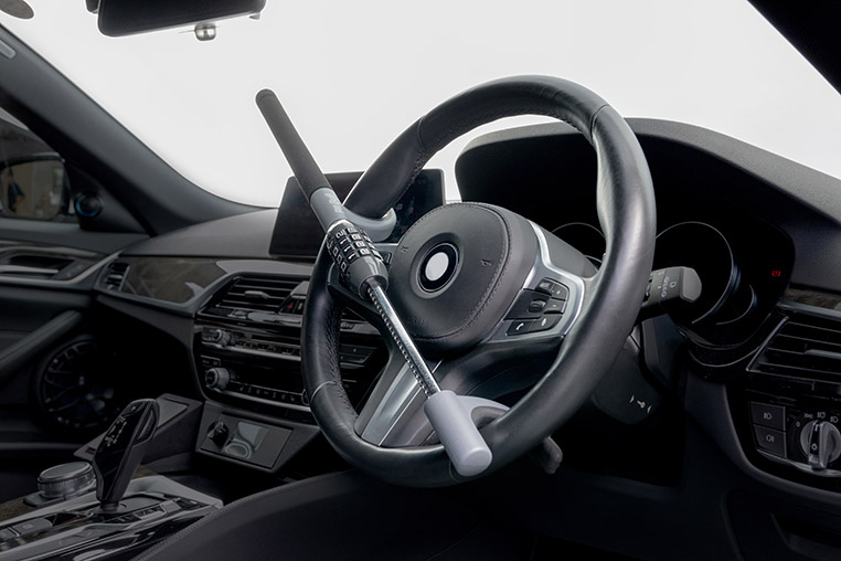 エーモン・ピットブルのハンドルロック　説明写真-01