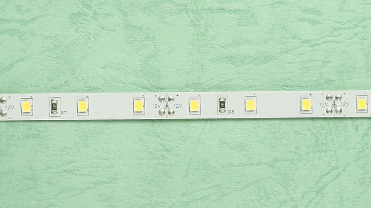 LEDテープライト 2835 60LED/m