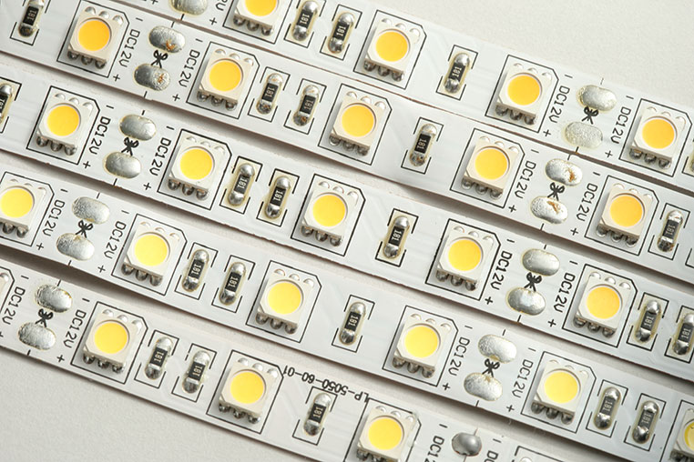 Ledテープライトの色温度 ケルビン数 を比較テスト