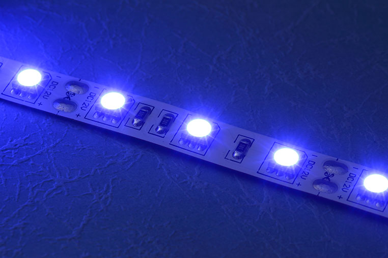 5050テープLED 60LED/m クリアドーム 青色