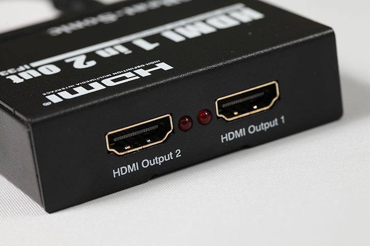 HDMI分配器の出力ポート