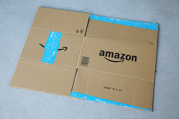 amazonの段ボール