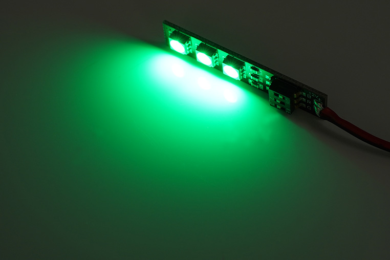 7色切替 5050 RGB 3LEDの緑点灯