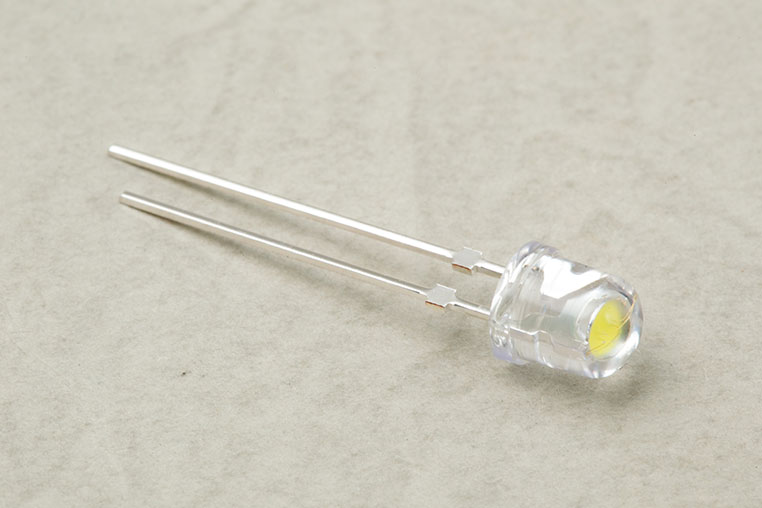 LEDポジションバルブを自作する方法/日亜化学のダブルチップ砲弾型LEDを使った作り方(1/4)